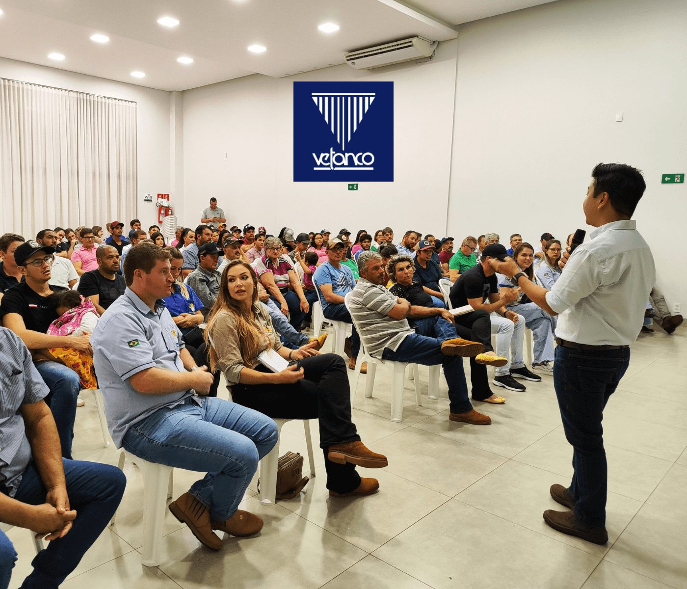 Oficina Vetanco aborda técnicas de manejo a produtores integrados à Cooasgo