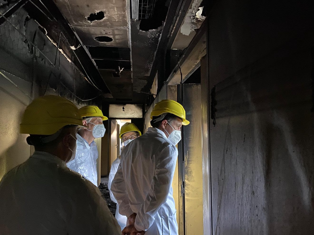 Evalúan los daños del incendio en el centro de investigación IRTA-CReSA