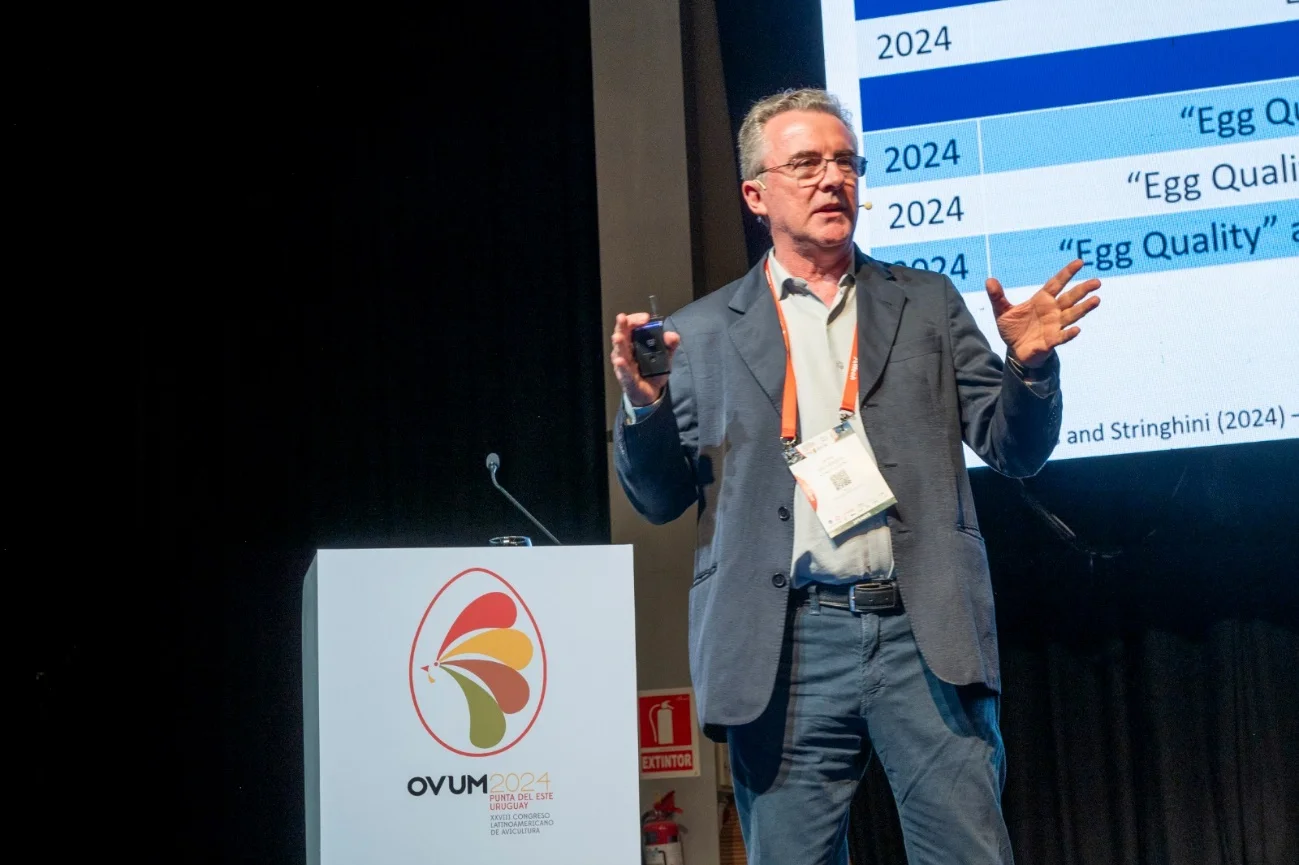 José Henrique Stringhini receives 2026 NOVUS International Teaching Award