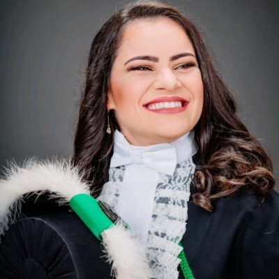 Luriane Medianeira Carossi Leal
