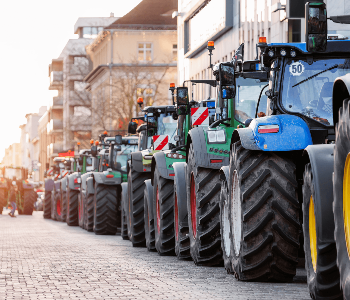 Organizaciones agrarias convocan una tractorada en Madrid el 28 de octubre